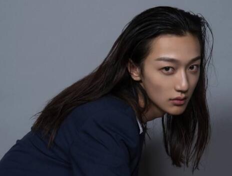 明日之子王竟力是男是女 王竟力被淘汰了吗-闽南网