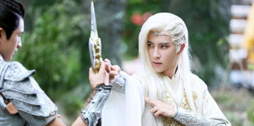 7_20170810100840_kiewi.png 《轩辕剑之汉之云》暮云喜欢谁:暮云会和耶亚希在一起了吗(二)