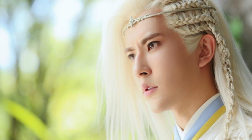 7_20170810100851_jpn6h.png 《轩辕剑之汉之云》暮云喜欢谁:暮云会和耶亚希在一起了吗(一)