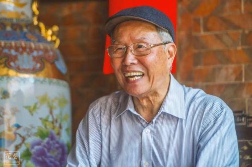 赖谋盛:奉圣巷的红砖大厝里,原来有这样一位老