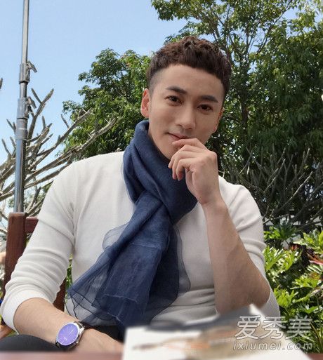 电视剧《异地恋》泰飞是谁演的？深扒毛方圆个人资料家庭背景