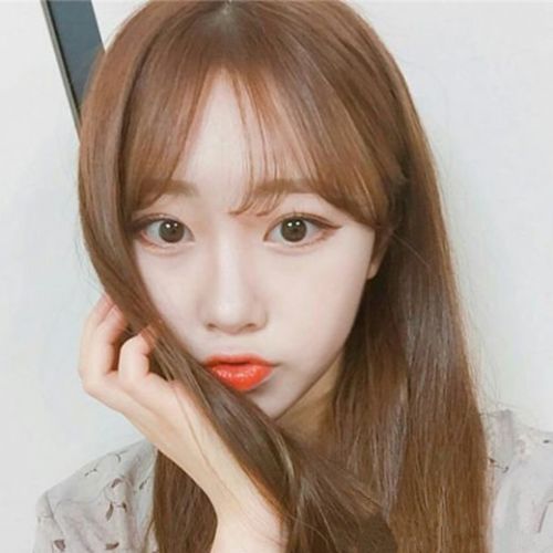 染头发颜色种类图片 浅一点的颜色染发 适合女