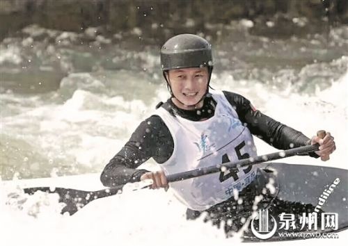 许燕茹在比赛中