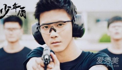 少年盾每周几更新几集 姜潮少年盾电视剧一共多少集