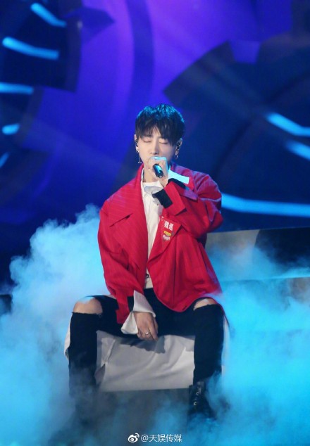 2017快乐男声冠军魏巡是谁 个人资料家庭背景