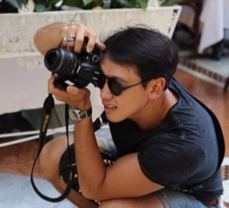 Rain变身妻子专属摄影师?头发变稀疏网友很担