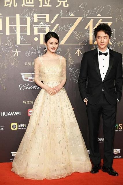 冯绍峰接赵丽颖家中过夜前后脚离开 两人恋情