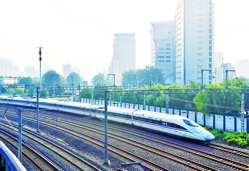 今起武汉至九江高铁开通运营 厦门至武汉重庆