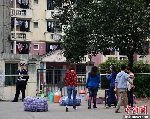 U86P4T426D139777F16470DT20121015155952