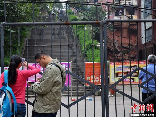 U86P4T426D139786F16470DT20121015160204