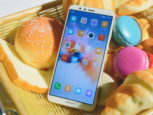 华为荣耀畅玩7X参数介绍?荣耀7X值不值得买