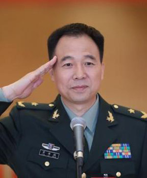 中国人民解放军航天员大队航天员景海鹏：渴望再上一次太空、再当一次先锋、再打一次胜仗，让浩瀚太空再一次见证一名航天战士对党和人民的绝对忠诚、无限忠诚。