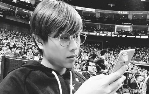 斗鱼五五开德云色笑笑怎么了 兄弟决裂积怨太