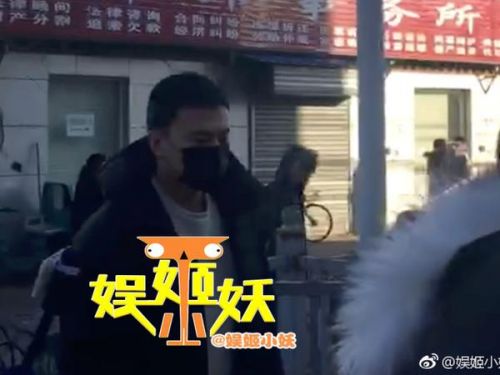 何洁离婚案开庭现场照片:何洁素颜a照片赫子铭阴茎v照片微信表情包图片
