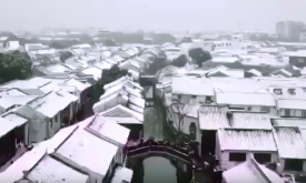 ���ݶ��Ų�ѩ����ʵ�� ����һ���б����Ž�Ǯѩ������