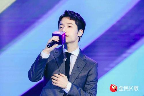 2017全民K歌年度盛典一修获巅峰主播冠军 视