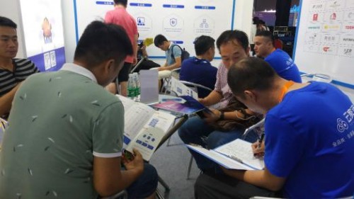 云家通整装供应链 成功引爆广州建博会