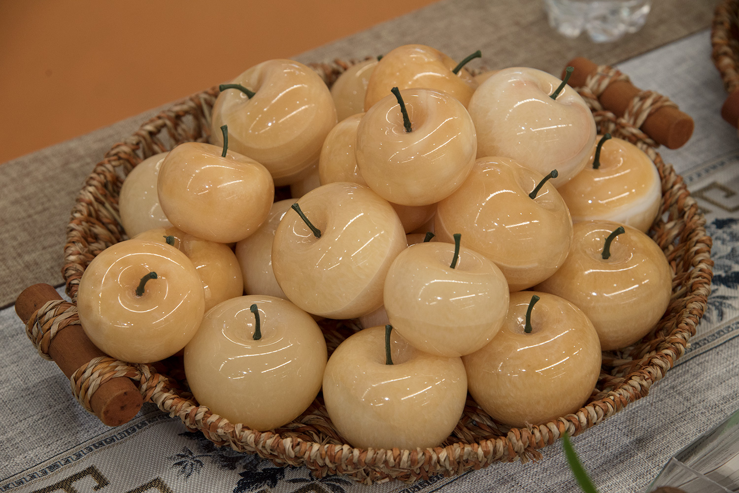 玉石苹果手工艺品