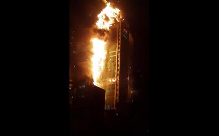 韩国一33层高楼大火已致88人受伤 起火原因正在调查中