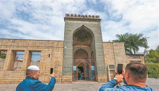 在星罗棋布的文化遗产里遇见泉州