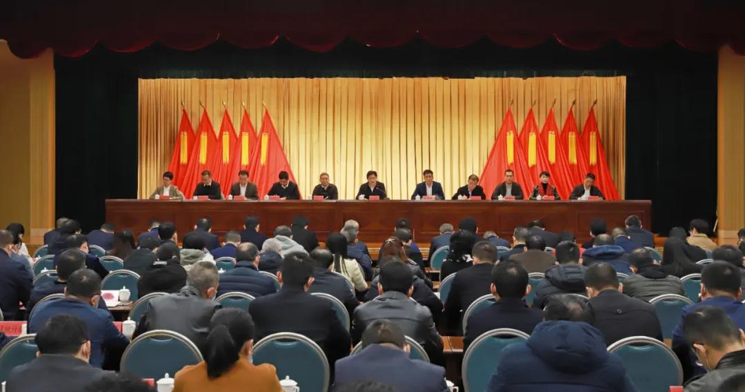 丰泽区召开“强产业、兴城市”双轮驱动推进会