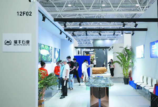 “南安元素”深圳家具展大放异彩