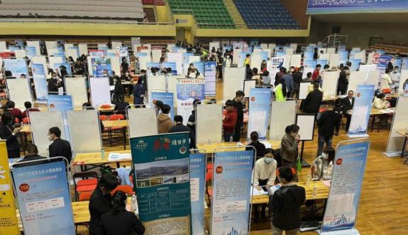 漳州薌城：搶抓關(guān)鍵期 為高校畢業(yè)生就業(yè)創(chuàng)業(yè)保駕護(hù)航