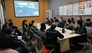 漳州開發區交警大隊：警企攜手“話”安全