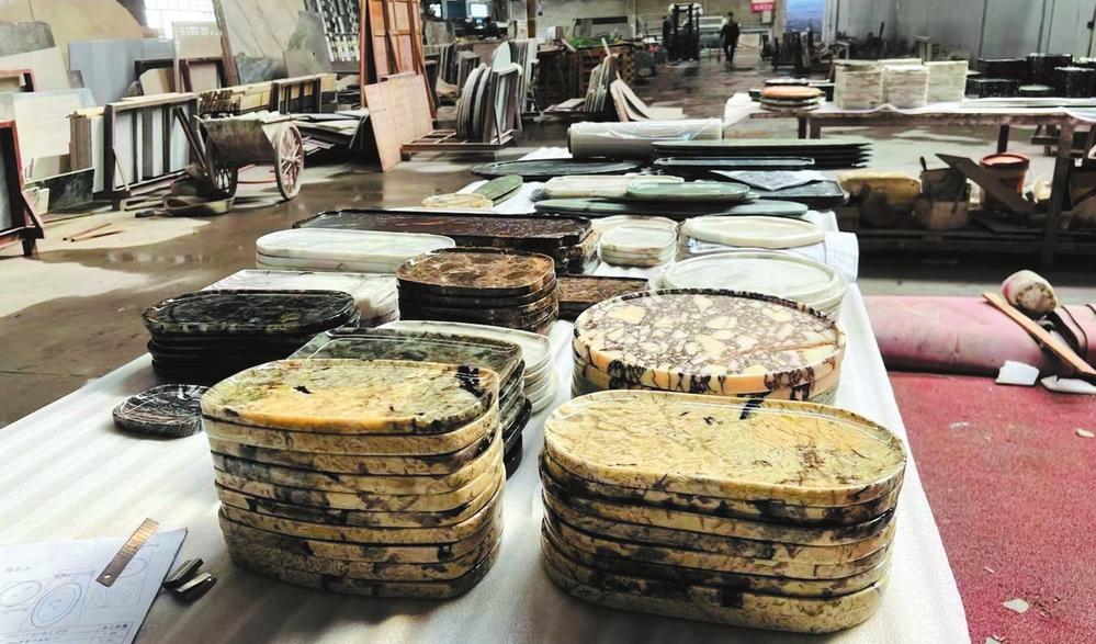  “石头变家具”的反思：退潮之后谁在裸泳？
