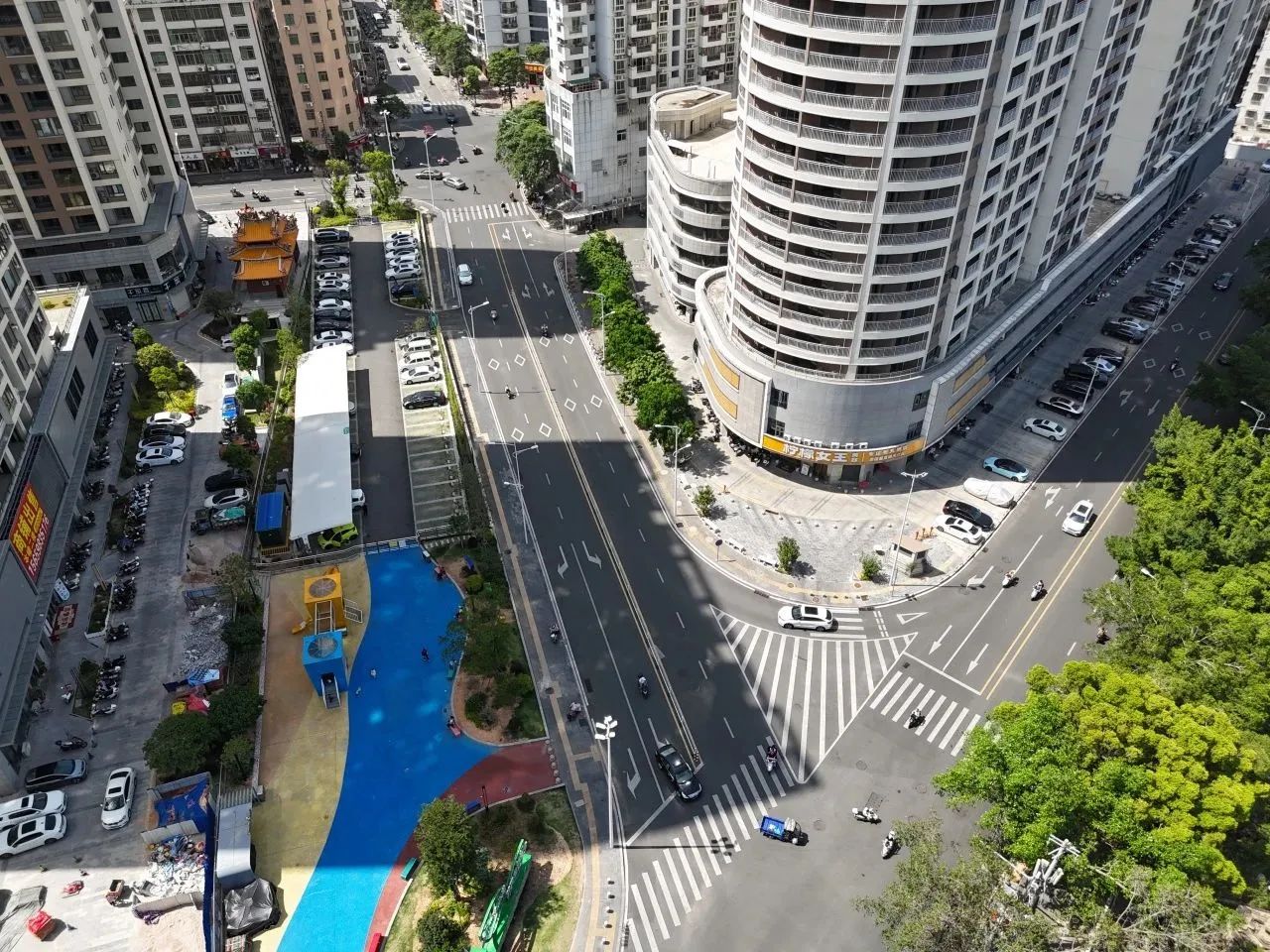 鳳山路與河濱北路交叉口改造 