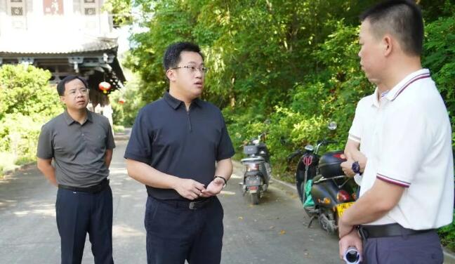 长泰区委主要领导督导自然资源有关工作