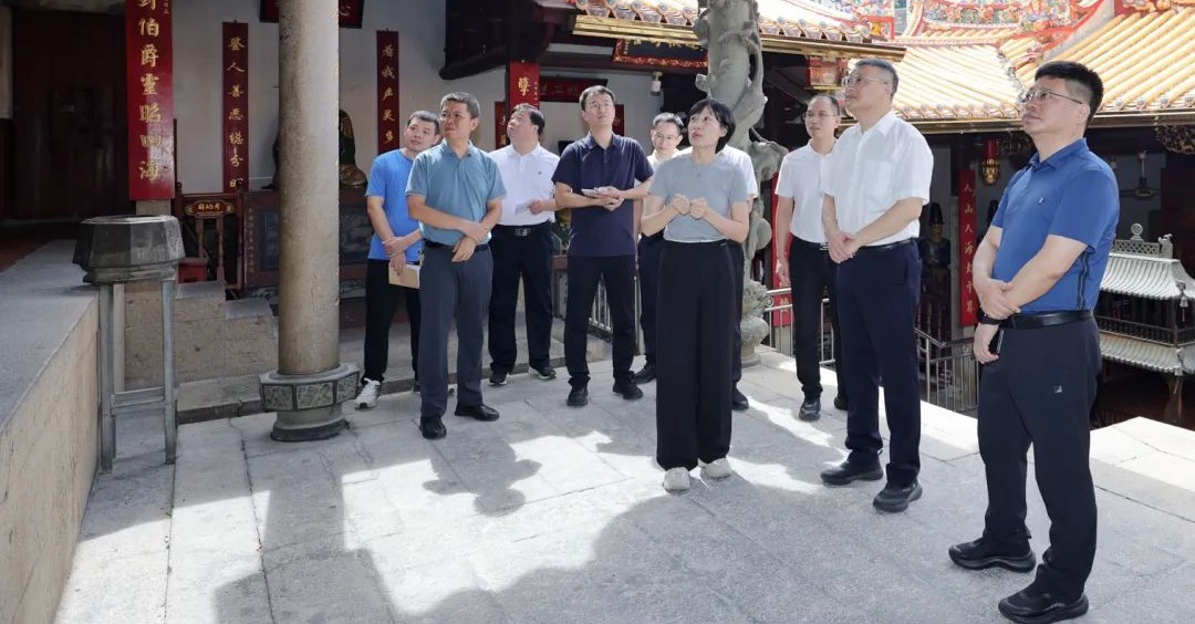 吴毓舟带队调研宗教工作