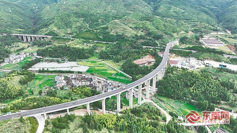 宁德首条跨高速县道建成通车