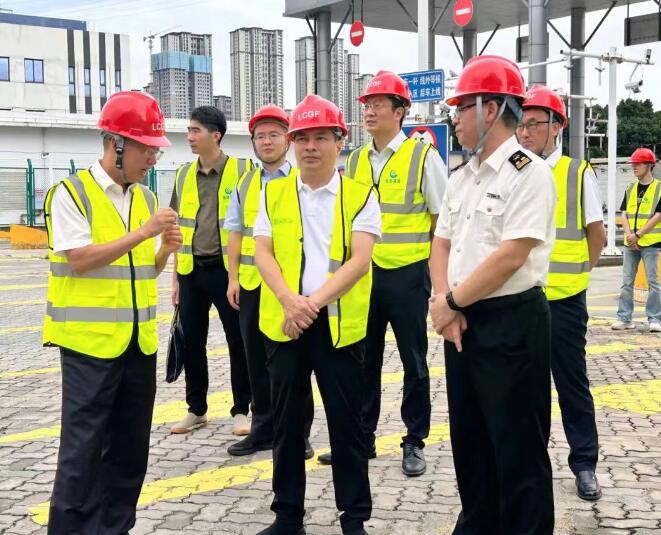 漳州市领导带队到台商区调研外贸工作