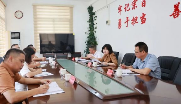 華安縣縣長主持召開重點項目專題推進會