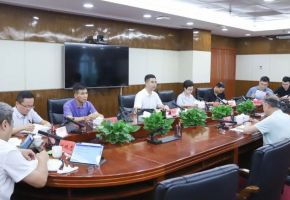 豐澤區(qū)政府常務(wù)會議和黨組（擴大）會議召開