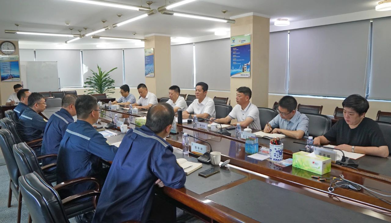 泉港区委主要领导带队调研区内重点企业、重点项目