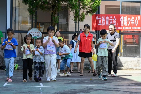 平安产险泉州中心支公司：立秋童运会 情暖少年心