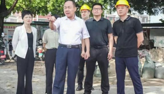 薌城區(qū)領(lǐng)導(dǎo)調(diào)研教育項(xiàng)目建設(shè)工作