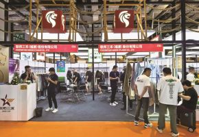 中國(guó)國(guó)際紡織面料及輔料（秋冬）博覽會(huì)啟幕  石獅時(shí)尚方陣亮相