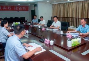 德化縣縣長(zhǎng)吳志樸調(diào)研稅務(wù)工作