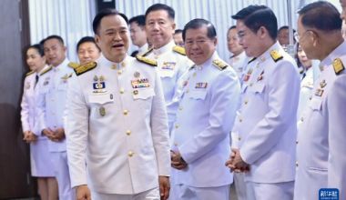 泰國(guó)國(guó)王批準(zhǔn)阿努廷·參威拉軍出任總理
