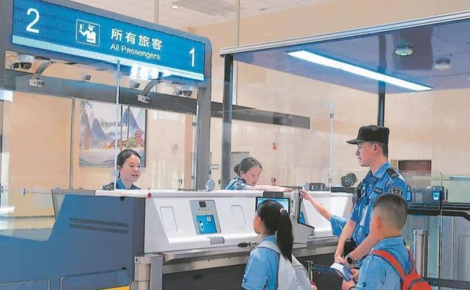 福马“小三通”暑期客流量破2万人次