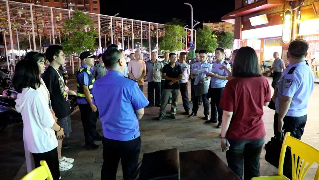 云霄多部门联合开展执法行动 筑牢食安放心消费街（区）建设防线