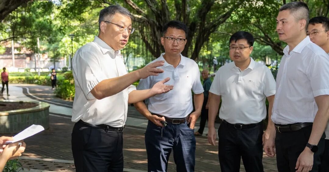 吴毓舟“四不两直”检查督导爱国卫生运动开展情况