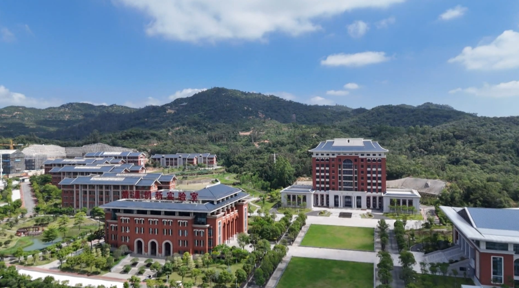 你好，新同学！福州大学泉港校区542名新生报到