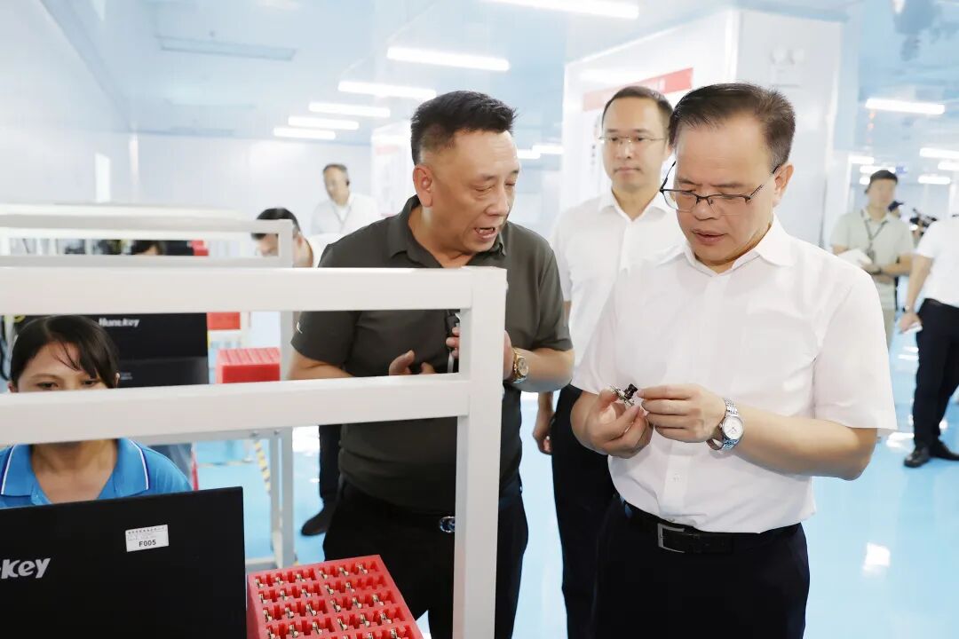 泉州市召开2025年第三季度工业园区标准化建设现场会暨县域重点产业链“四链”融合推进会