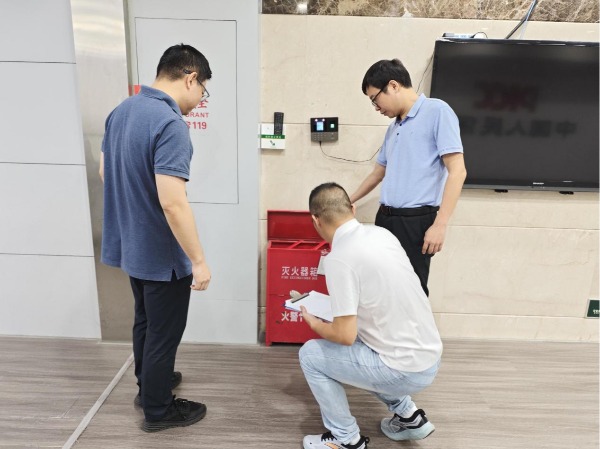人保财险晋江支公司开展节前安全生产专项检查