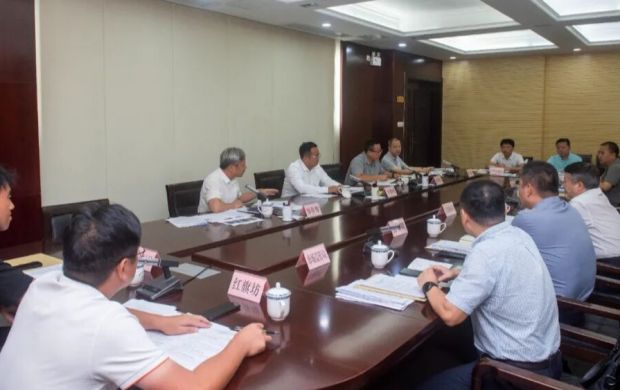 德化縣委書記方俊欽調研夜間經濟工作