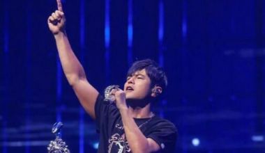 周杰倫發(fā)文告別嘉年華巡演 自曝曾恐慌發(fā)作無(wú)法上臺(tái)